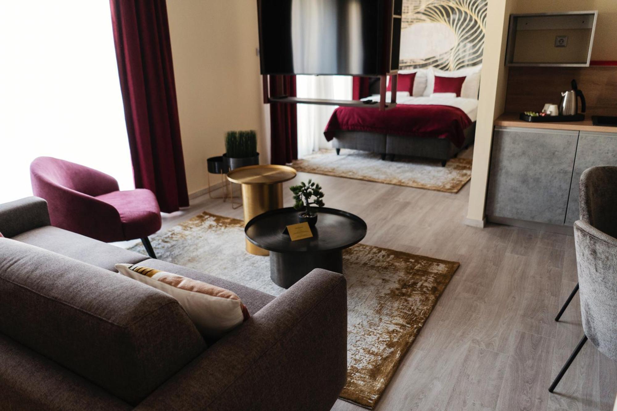 Riva Boutique Hotel Szeged Exterior photo